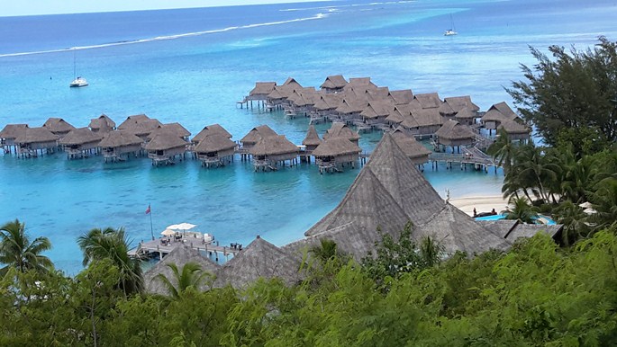 Hotels at Bora Bora 9